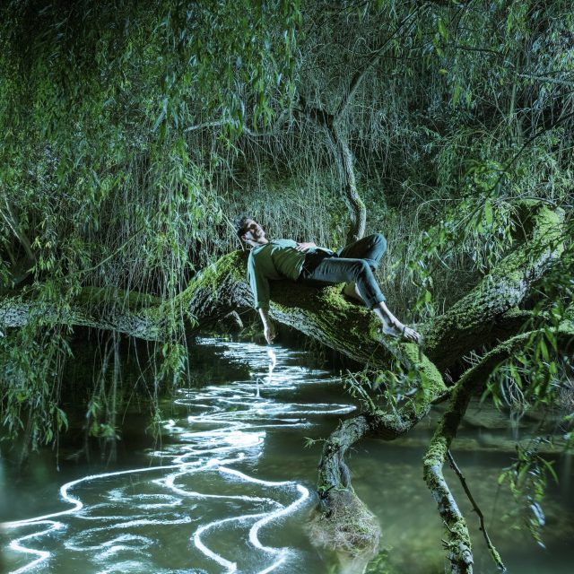 Sam lee folk musician